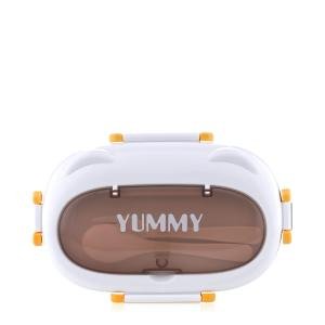 صندوق الغداء مع ملعقة وشوكة