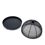 غطاء طعام على شكل قبة من سلك معدني مع صينية