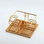 قاعدة وعاء ذهبي مربع