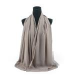 شال قطن وبوليستر بحواف مخيطة – بني فاتح