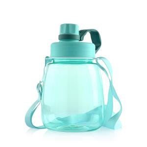 زجاجة مياه للتدريب