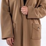 معطف نسائي طويل بغطاء للرأس وجيب كبير