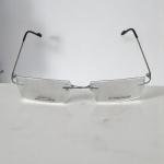 نظارة تنفيذية بدون إطار بلون فضي مع أذرع فائقة النحافة