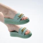 نعال أنيق بتصميم مبطن مع سلسلة ذهبية