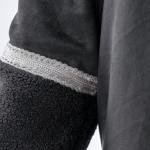 عباية شتوية مصنوعة من الشامواه مع صوف على الأكمام