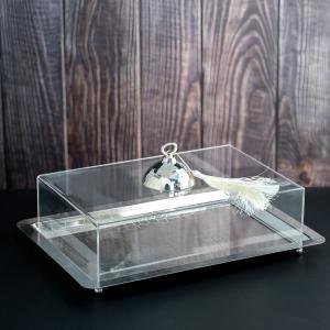 صينية تقديم فاخرة بغطاء فضي على شكل قبة مع مقبض حلقة