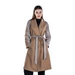 معطف طويل نسائي ذو لونين مع حزام