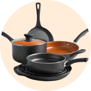 قدور وأواني الطبخ