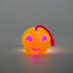 كرة مطاطية بضوء LED