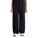 طقم ملابس منزلية بنقشة مضلعة تطريز على الصدر وقصة مريحة راحة وأناقة في كل لحظة