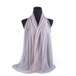 شيلة قطن وشيفون بحواف مطرزة بدقة – لون خوخي