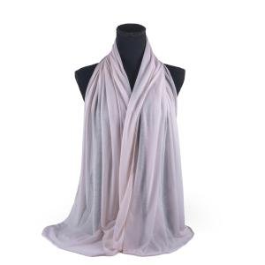 شيلة قطن وشيفون بحواف مطرزة بدقة – لون خوخي