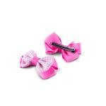 مشابك الشعر بتصميم قطيفة وبقوس مربعات