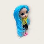 دمية الجمال والأناقة دمية بشعر بني قميص مخطط وفستان جينز بتصميم عصري