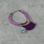 قلادة بوهو مزدوجة الحبل وردي وأرجواني مع تصميم لف سلكي