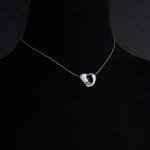 قلادة القلب الفضي الأبدي