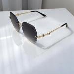 نظارة شمسية فاخرة بلا إطار بتصميم هندسي متدرج