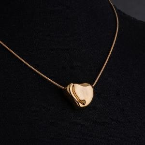 قلادة نبض القلب