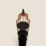 حامل عرض معدني أنيق بتصميم قفص طيور كلاسيكي  - 5 طبقات