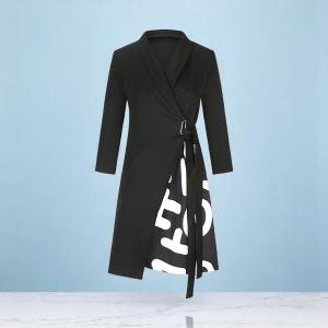 فستان لف متوسط الطول بحزام