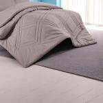 طقم مفارش مورا إسبانيا "أوربان سلايت" – 6 قطع بتصميم هندسي مبطن ولمسة عصرية بسيطة (مجموعة ستار لاين)