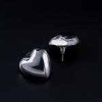 طقم العقد بتعليقة قلب منفوخ وأقراط على شكل قلب لامع