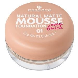 ايسينس موس كريم الاساس بلمسة مات طبيعية 01