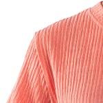 طقم ملابس منزلية بنقشة مضلعة تطريز على الصدر وقصة مريحة راحة وأناقة في كل لحظة