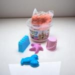 مجموعة قوالب الرمل السحري – مجموعة صنع القلاع بالرمل الحركي مع أشكال الحيوانات في دلو شفاف