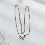 عقد قلادة بثلاث حلقات مترابطة