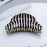 مشبك مخلب أنيق بخطوط منتصف الليل - قبضة صدفية كلاسيكية للسيدات