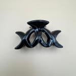 مشابك شعر بتصميم متشابك طقم من 12 قطعة ثبات عالي وأناقة فورية