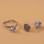 طقم مجوهرات كريستال بشكل دمعة مع لمسات زركون أنيقة