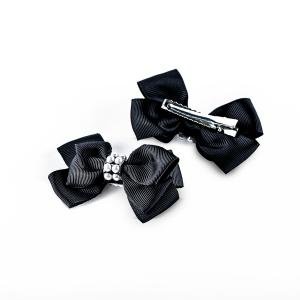 مشابك شعر بتصميم أنيق على شكل كعكة مزين باللؤلؤ